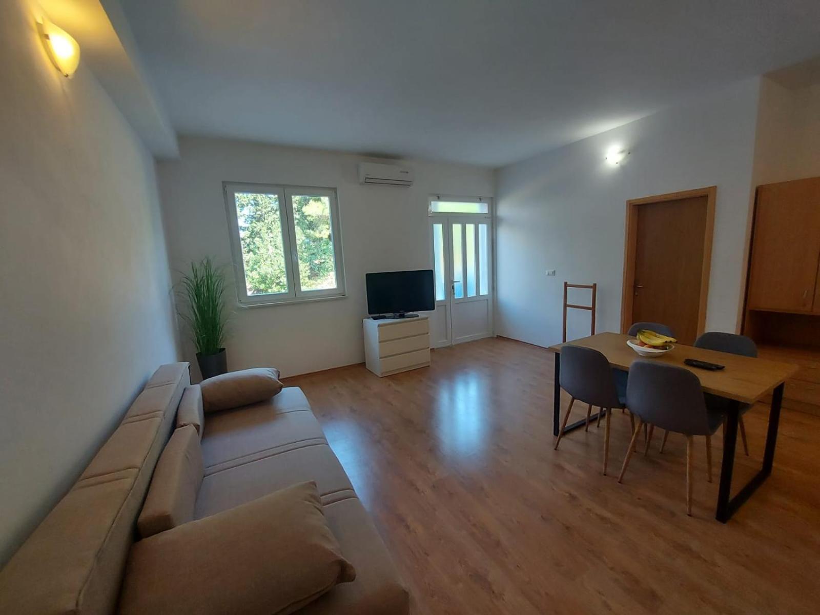 Apartmani Neva Makarska Exterior photo