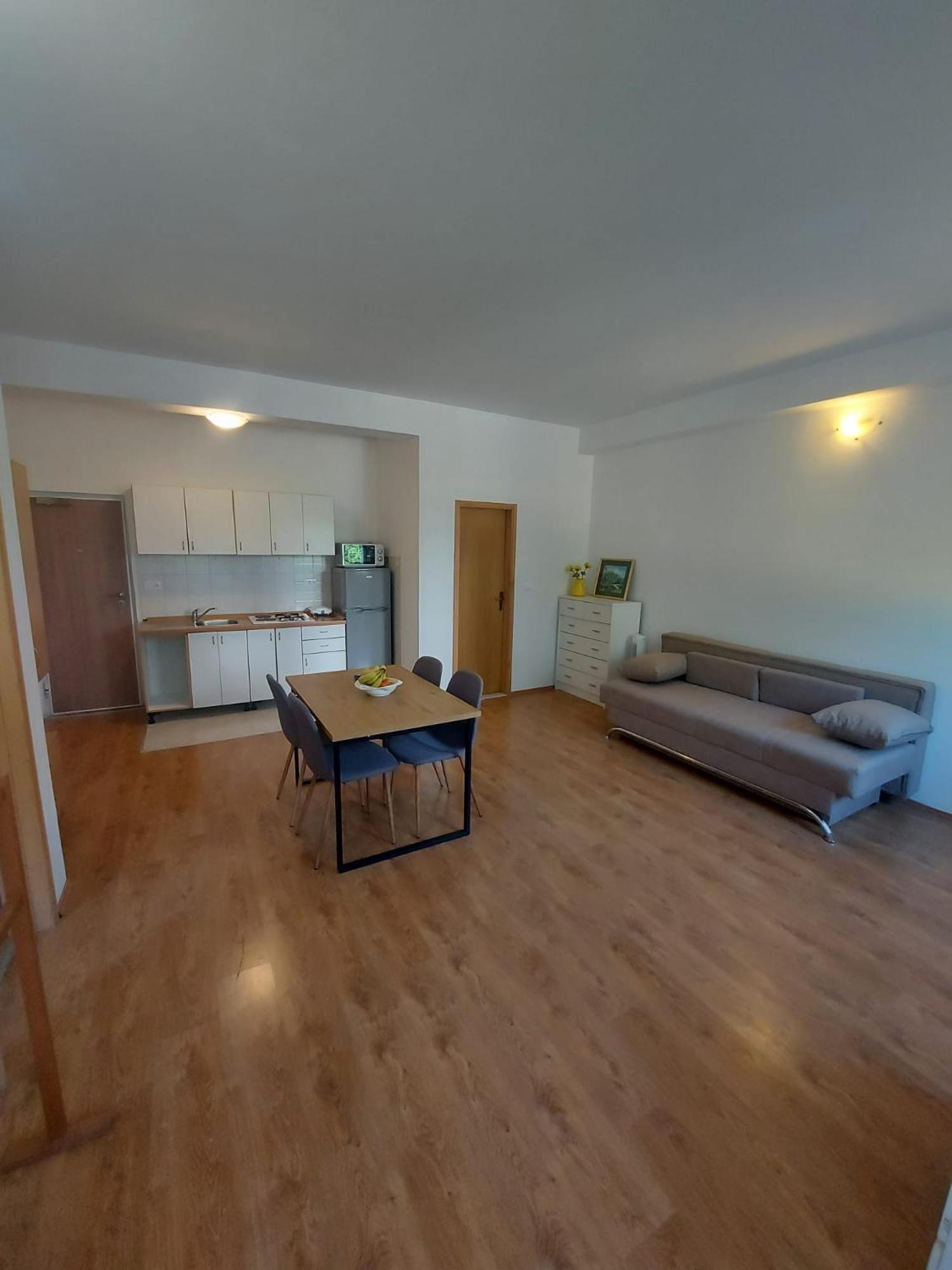 Apartmani Neva Makarska Exterior photo