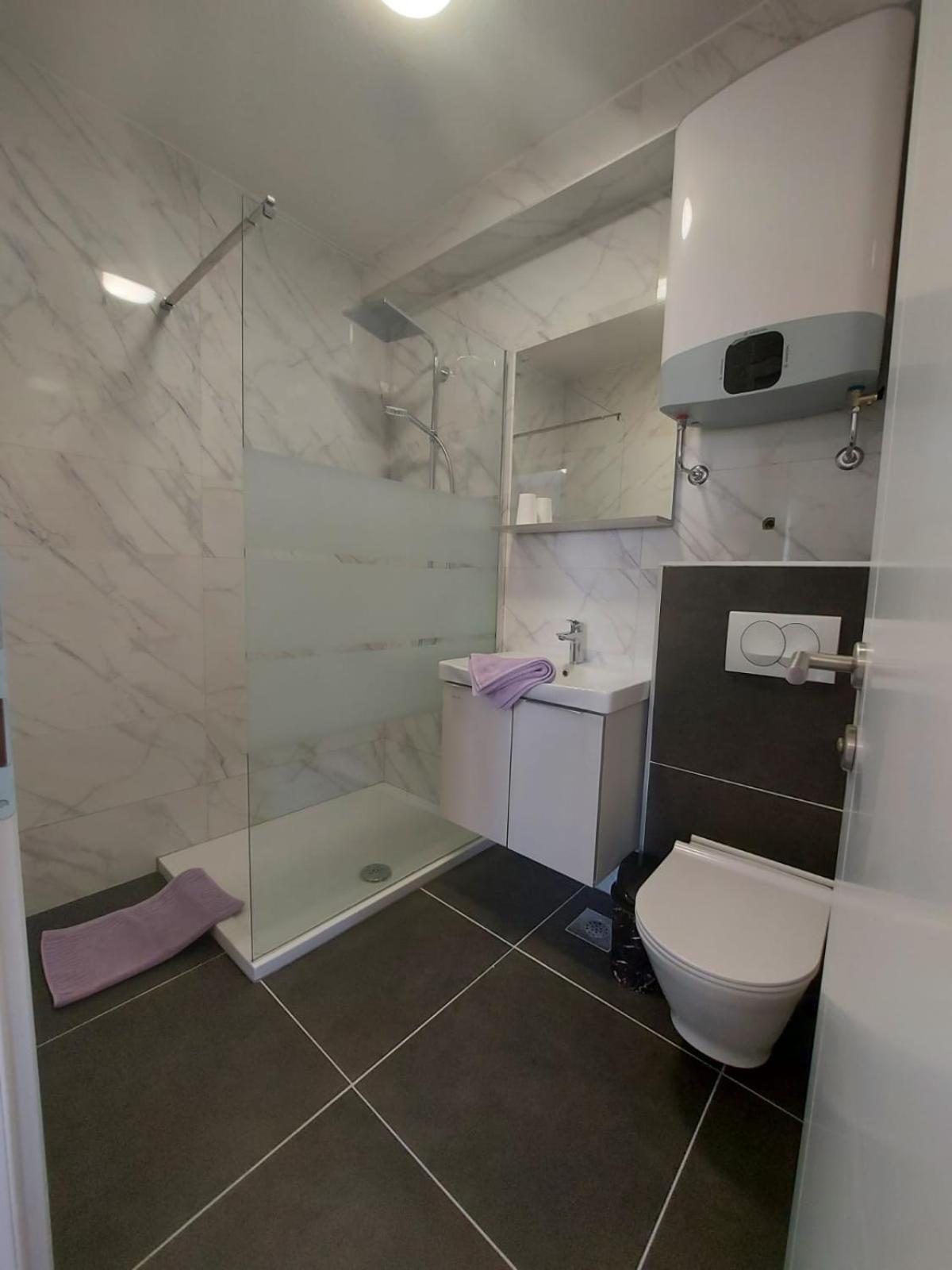 Apartmani Neva Makarska Exterior photo